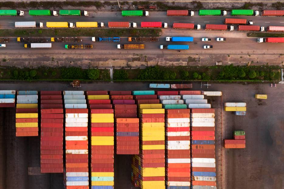 containers with import merchandise